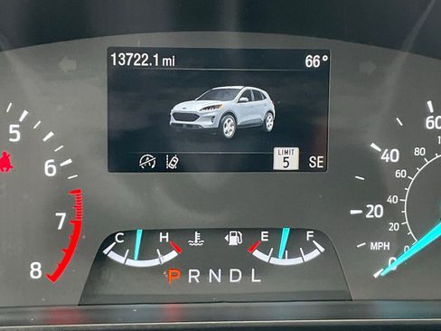 Used 2022 Ford Escape SEL w/ SEL Stealth AWD Package image 5