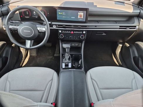 Used 2025 Hyundai Santa Cruz SEL FWD image 24