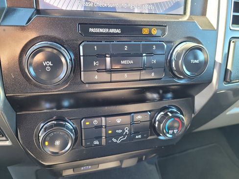 Used 2022 Ford F250 XLT image 16