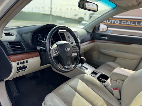 Used 2013 Subaru Outback 2.5i Limited w/ Moonroof Pkg image 19