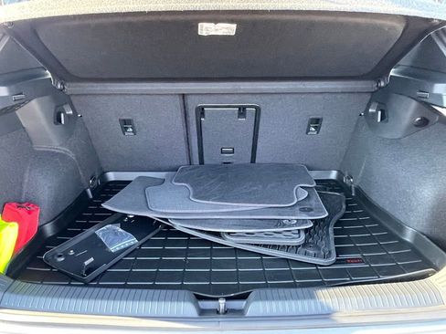 Used 2025 Volkswagen GTI SE image 18