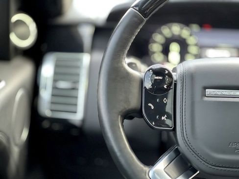 Used 2019 Land Rover Range Rover Supercharged image 36