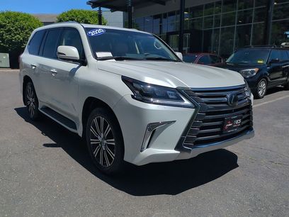 Used 2020 Lexus LX 570 4WD w/ Luxury Package