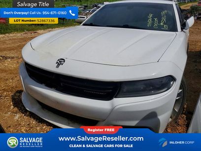 Used 2016 Dodge Charger SXT