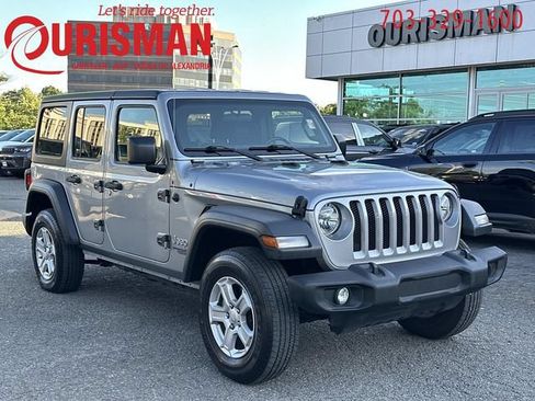 Used 2018 Jeep Wrangler Unlimited Sport S AWD/4WD image 1