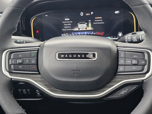 Used 2022 Jeep Wagoneer Series III w/ Premium Group I image 21