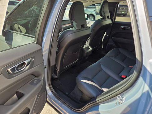 Certified 2023 Volvo XC60 B5 Plus w/ Climate Package AWD/4WD image 16