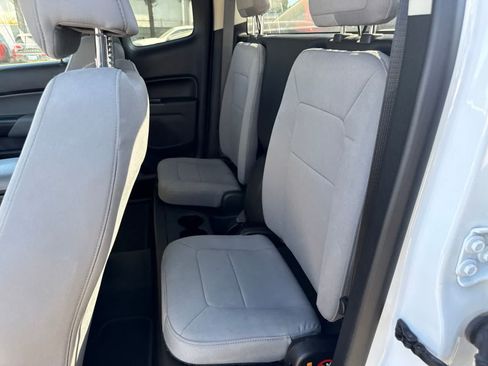 Used 2021 Chevrolet Colorado W/T w/ WT Convenience Package RWD image 12