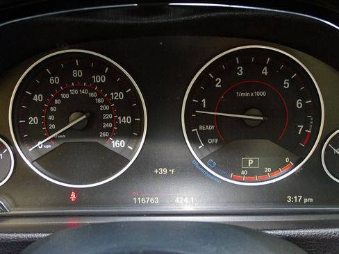 Used 2017 BMW 330i xDrive 330i xDrive Sedan South Africa image 30