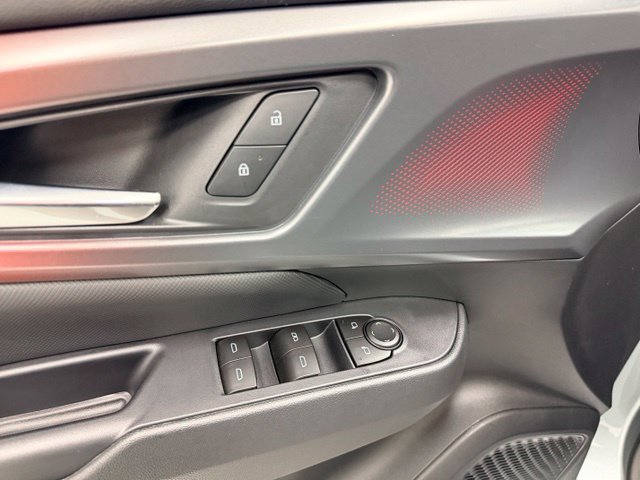 Certified 2026 Chevrolet Equinox EV RS FWD image 18
