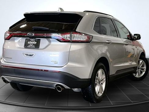Used 2018 Ford Edge SEL w/ Equipment Group 201A AWD/4WD image 2