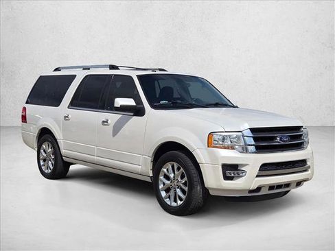Used 2017 Ford Expedition EL Limited w/ Equipment Group 301A RWD image 3