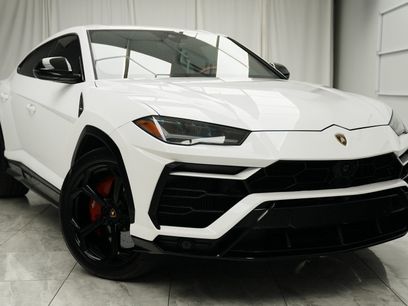 Used 2022 Lamborghini Urus