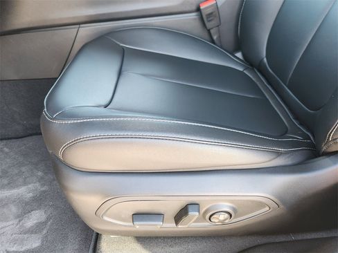 New 2025 Jeep Grand Cherokee Limited image 18