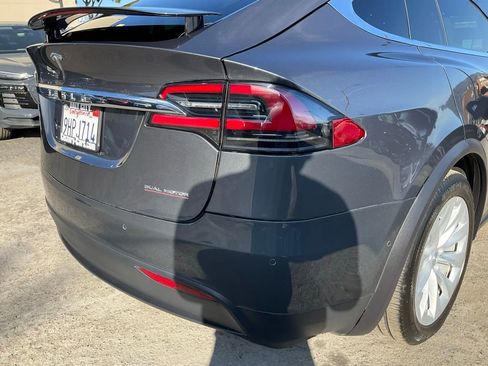 Used 2019 Tesla Model X Performance image 83