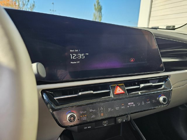Certified 2023 Kia Niro Wind w/ Wind Preserve Package FWD image 29