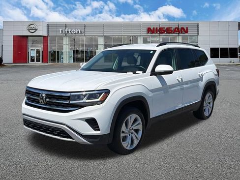 Used 2023 Volkswagen Atlas SE FWD image 3