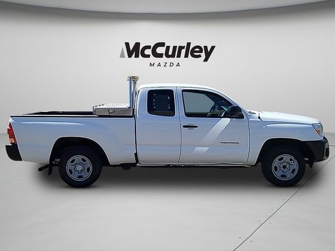 Used 2015 Toyota Tacoma 2WD Access Cab image 8
