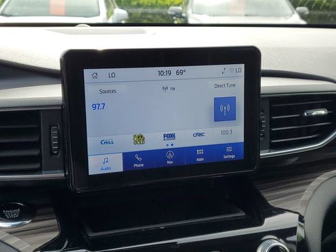 Certified 2023 Ford Explorer Limited w/ Hybrid Equipment Group 310A AWD/4WD image 28