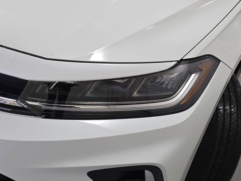 New 2026 Volkswagen Jetta SE image 31