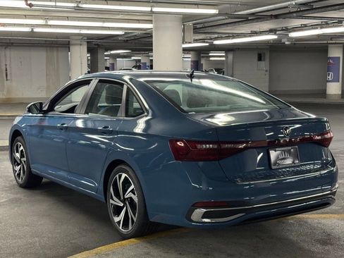 New 2025 Volkswagen Jetta SEL image 5