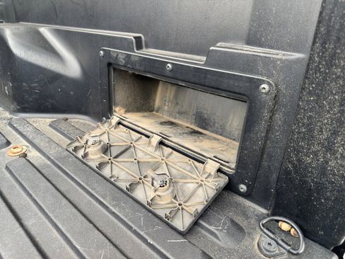 Used 2013 Toyota Tacoma PreRunner image 17