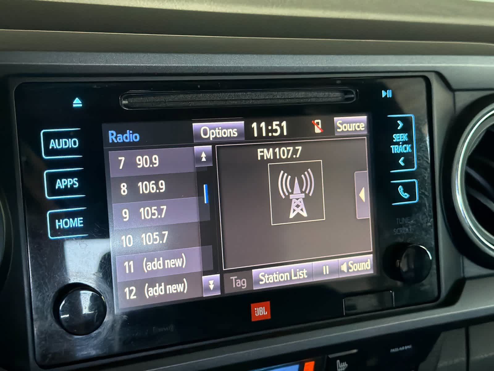 Used 2019 Toyota Tacoma TRD Off-Road AWD/4WD image 19