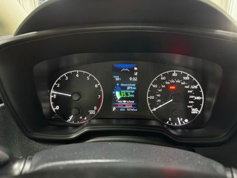 Used 2023 Toyota Corolla LE image 14