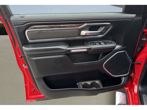 Used 2020 RAM 1500 Laramie image 27