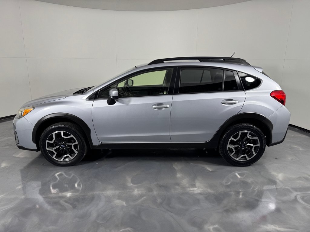 Used 2016 Subaru Crosstrek 2.0i Premium AWD/4WD image 7
