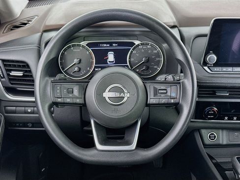 Used 2023 Nissan Rogue SV FWD image 18