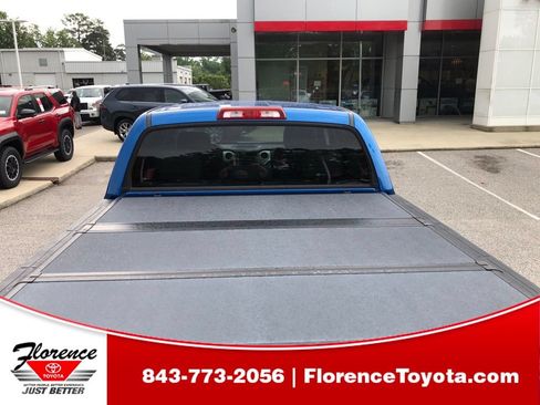 Used 2018 Toyota Tundra Limited w/ Limited Premium Package AWD/4WD image 15