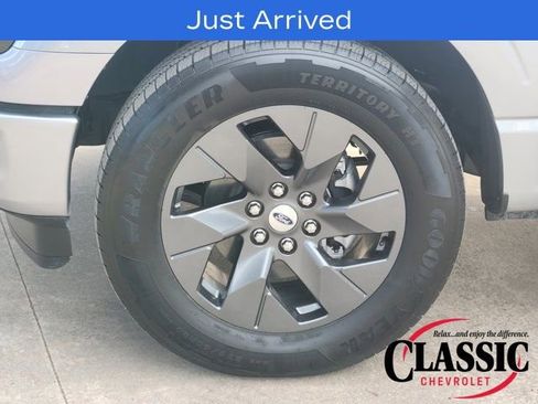 Used 2025 Ford F150 STX w/ Equipment Group 200A image 25