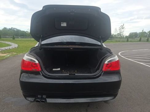 Used 2006 BMW 530xi Sedan AWD/4WD image 10