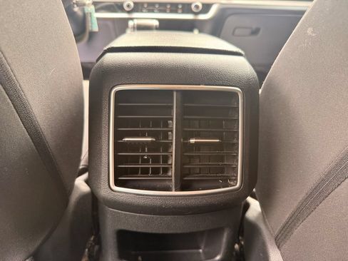 Used 2024 Kia Sportage LX AWD/4WD image 24