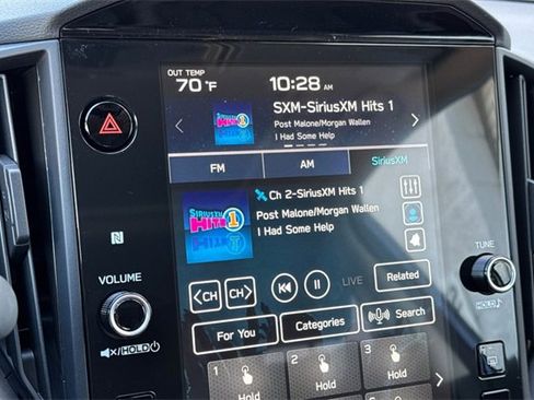 Used 2025 Subaru Crosstrek 2.0i Premium image 15