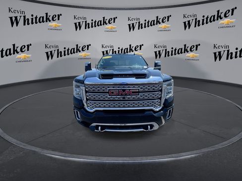 Used 2020 GMC Sierra 3500 Denali w/ Denali Ultimate Package AWD/4WD image 3