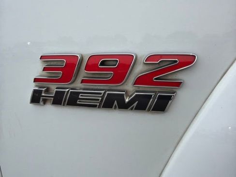 Used 2016 Dodge Charger SRT w/ Harman/Kardon Audio Group RWD image 6