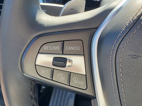 Used 2025 BMW X5 xDrive50e AWD/4WD image 23