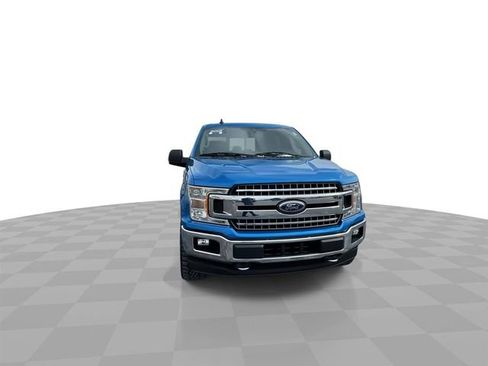 Used 2019 Ford F150 XLT w/ Equipment Group 302A Luxury AWD/4WD image 3
