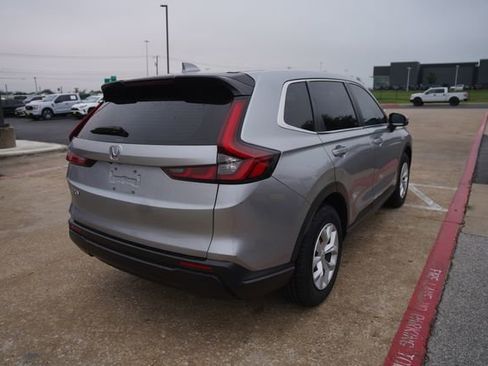 Used 2024 Honda CR-V LX image 3