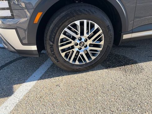 Used 2026 Hyundai Palisade SEL AWD/4WD image 9