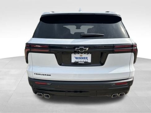 New 2026 Chevrolet Traverse LT w/ Midnight/Sport Edition image 4