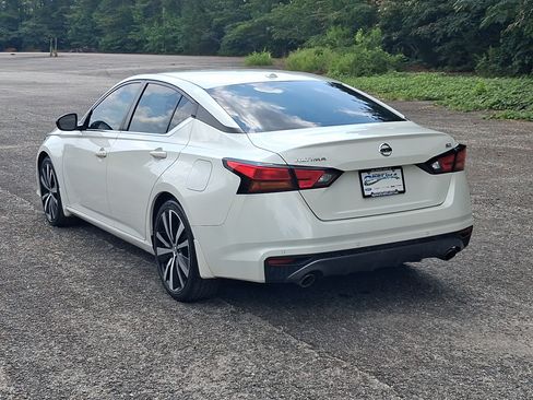 Used 2022 Nissan Altima 2.5 SR FWD image 5