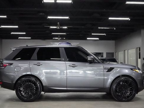 Used 2016 Land Rover Range Rover Sport HSE AWD/4WD image 6