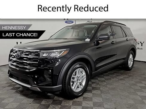 Used 2026 Ford Explorer Active w/ Active Comfort Package RWD image 1