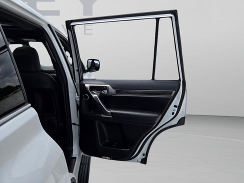 Certified 2023 Lexus GX 460 Premium AWD/4WD image 29