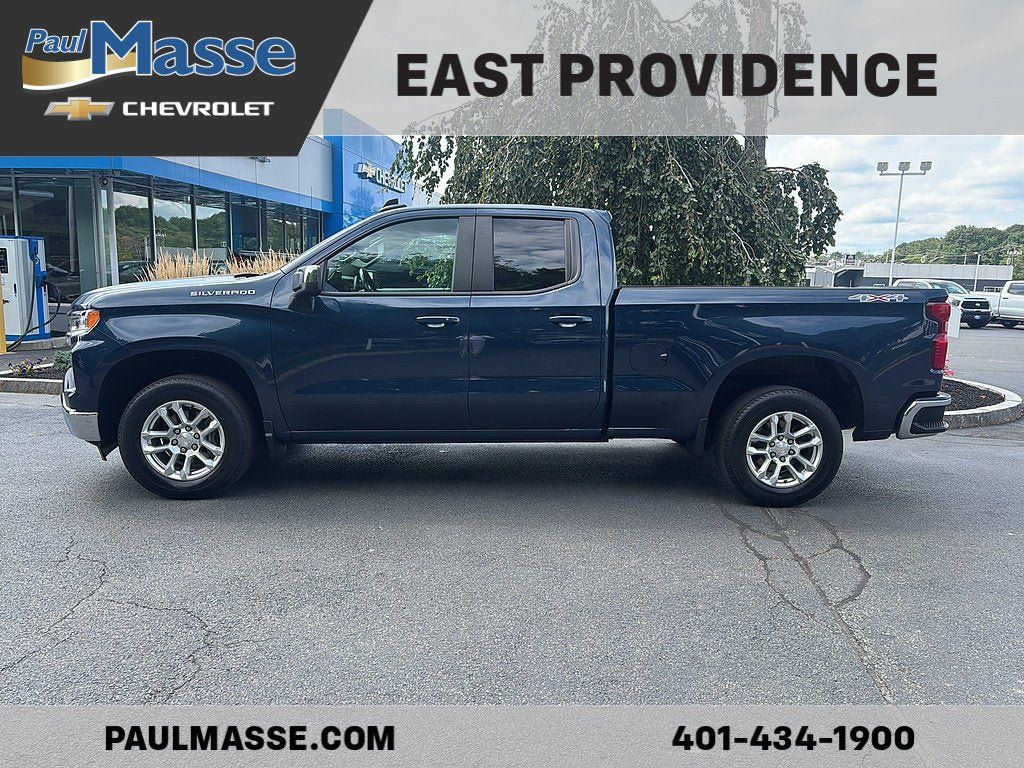 Used 2023 Chevrolet Silverado 1500 LT AWD/4WD image 4