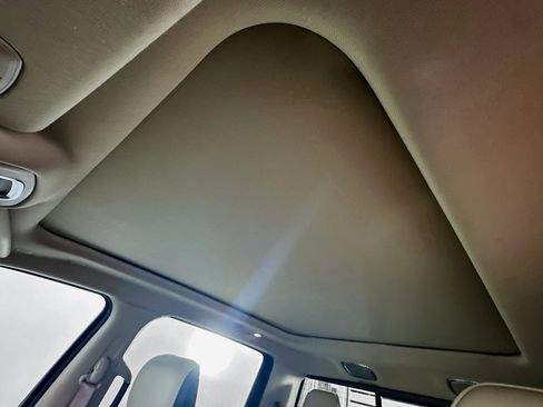 Used 2019 RAM 1500 Limited AWD/4WD image 26