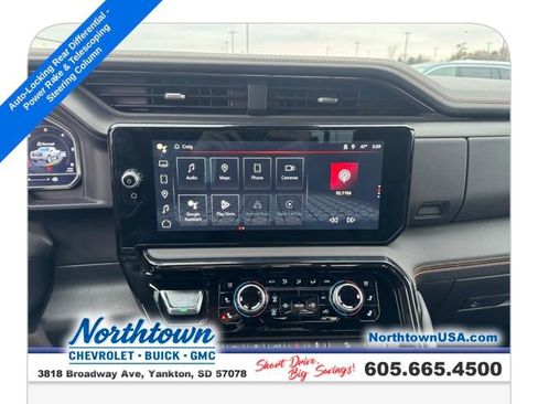 Used 2024 GMC Sierra 1500 AT4 w/ Technology Package image 12